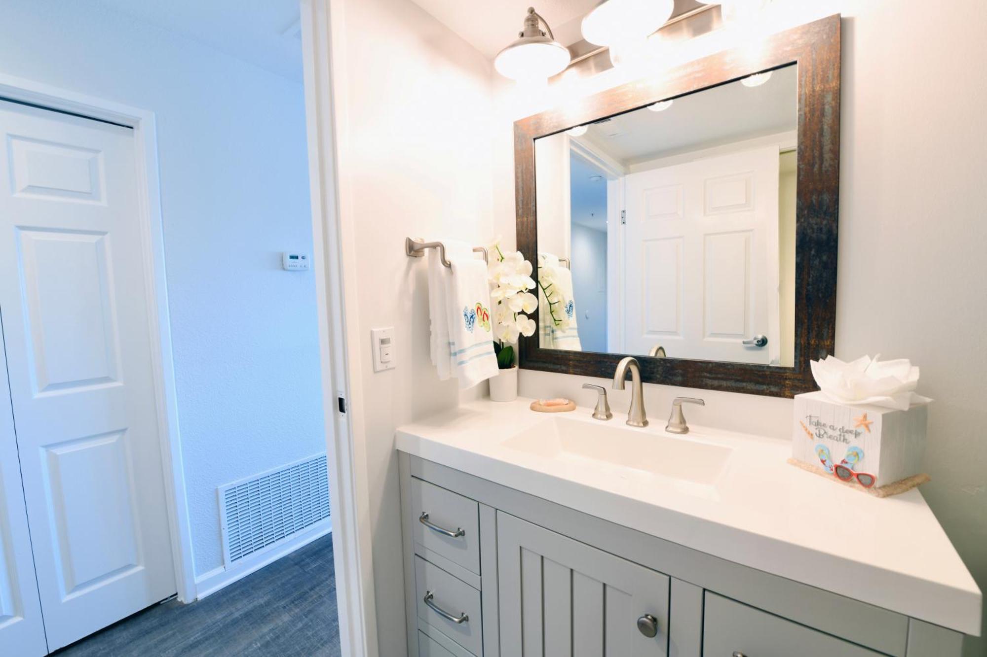 Royal - Ocean View - Heated Pools - Seascape's 1 Bedroom - 3 Beds - End Unit Apartamento *