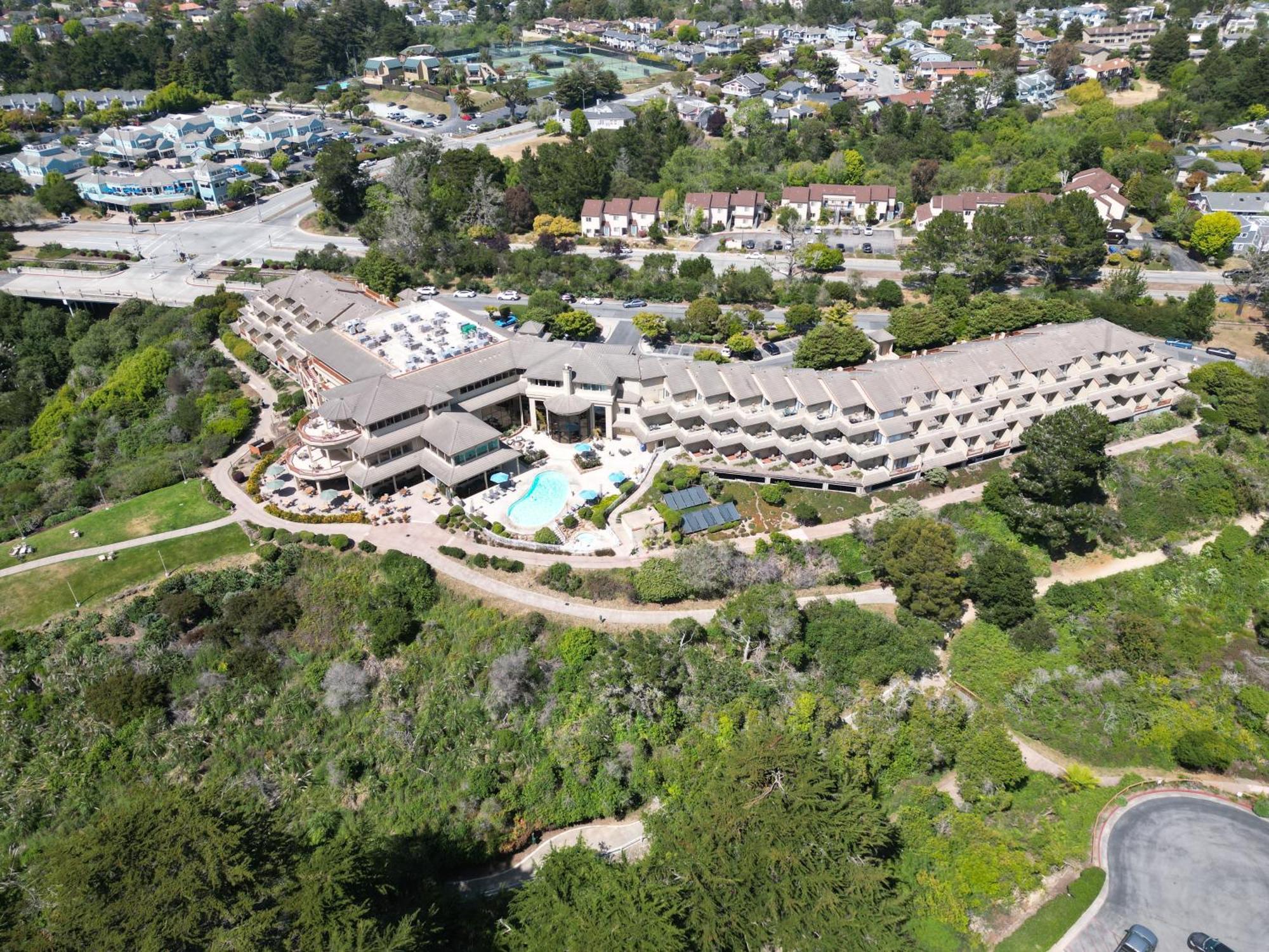 Royal - Ocean View - Heated Pools - Seascape's 1 Bedroom - 3 Beds - End Unit Apartment Aptos
