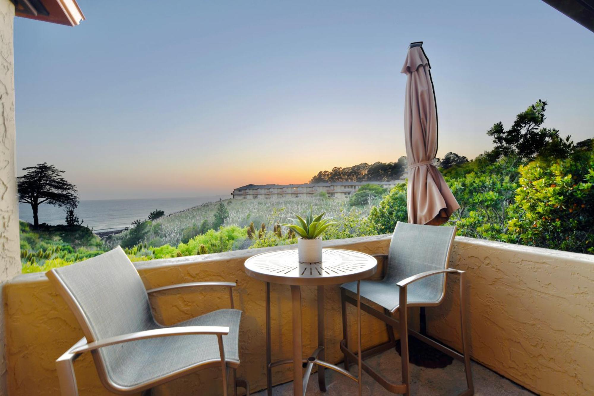 Apartment Royal - Ocean View - Heated Pools - Seascape's 1 Bedroom - 3 Beds - End Unit *
